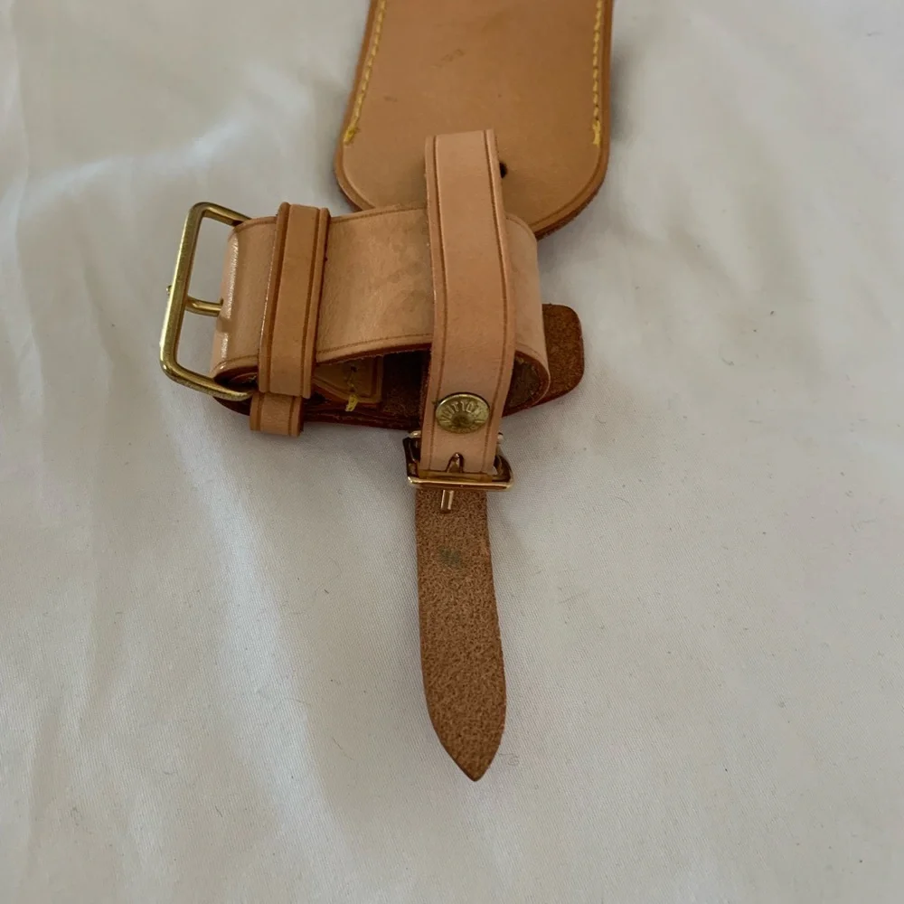 Authentic Louis Vuitton Leather Travel Name Tag